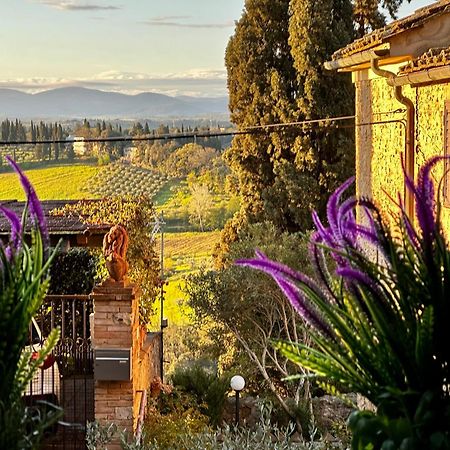 Lovely 2 Bedroom In San Gimignano Historic Center Exterior foto