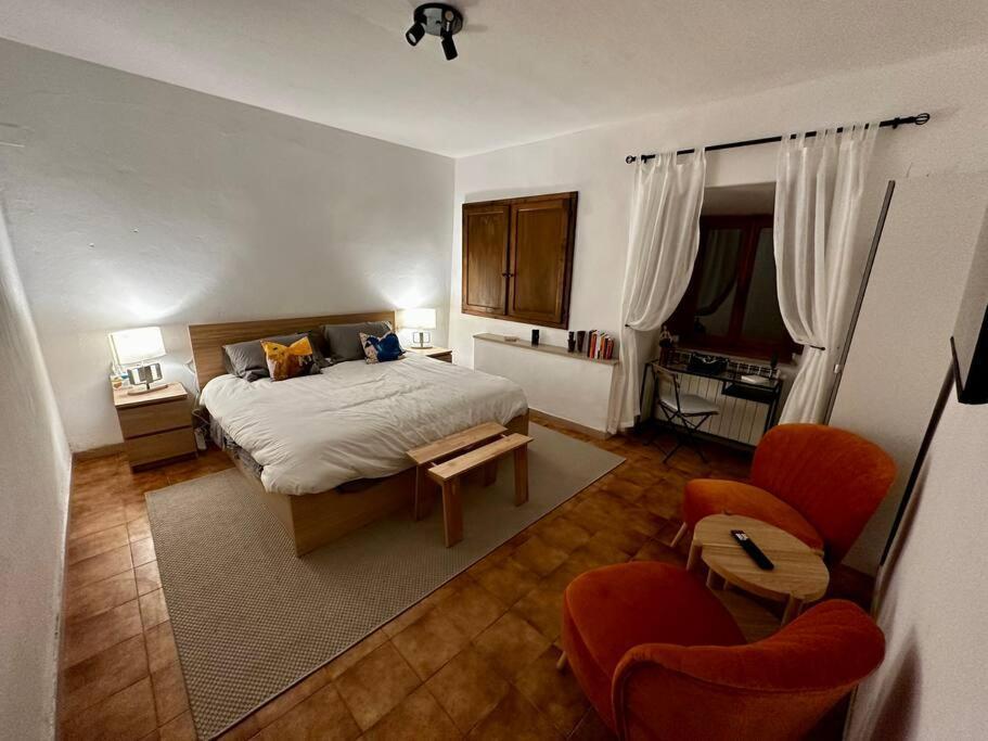 Lovely 2 Bedroom In San Gimignano Historic Center Exterior foto