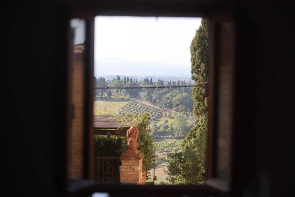 Lovely 2 Bedroom In San Gimignano Historic Center Exterior foto