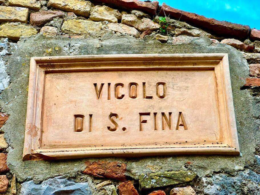 Lovely 2 Bedroom In San Gimignano Historic Center Exterior foto